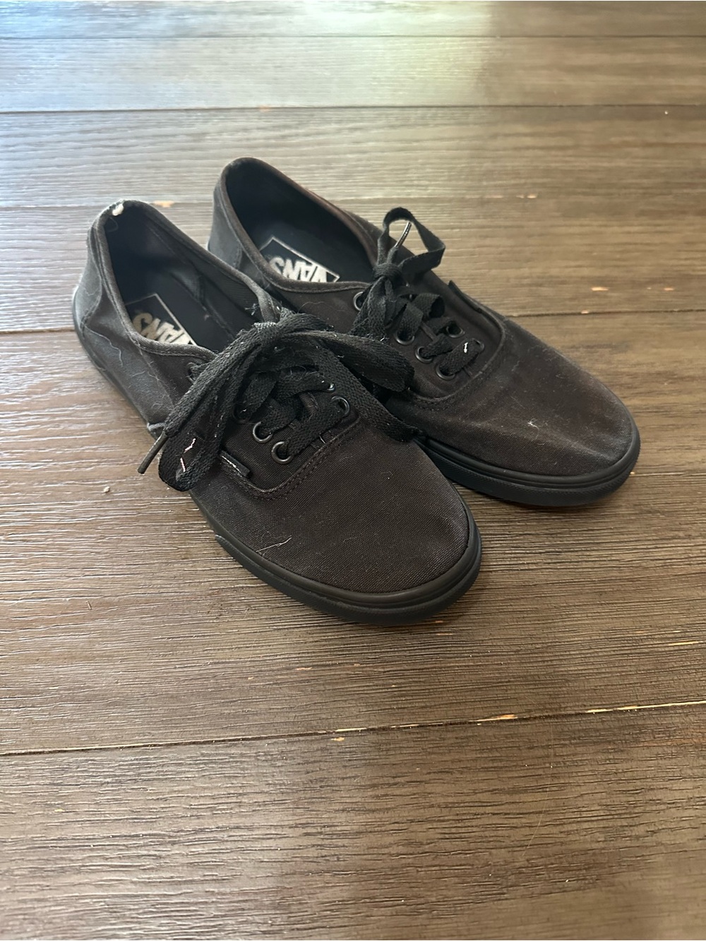 Vans Black Canvas Low-Top Sneakers 7.5 Womens/6Men